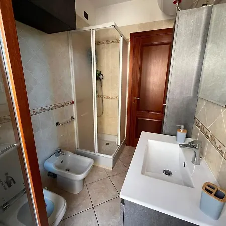 La Polta Ubelta - A Pochi Passi Dal Mare Apartman *